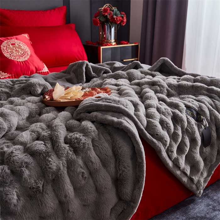 91家纺网 家纺一手货源 找家纺 2025新款仿皮草摩登艺术毛毯毯子子家用毛毛毯毯子四季盖毛毯毯子 艺术灰