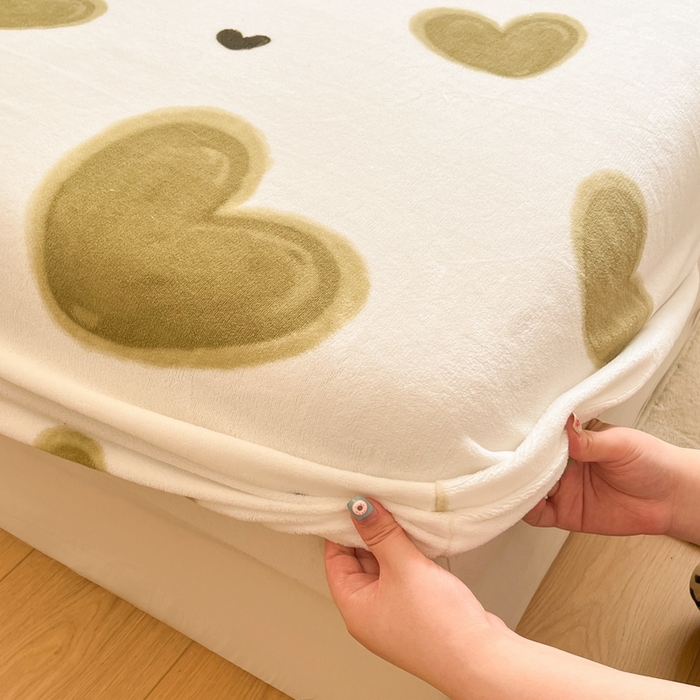 91家纺网 家纺一手货源 找家纺 川悦生活 2024新款加厚牛奶绒印花单床笠 床笠萌心