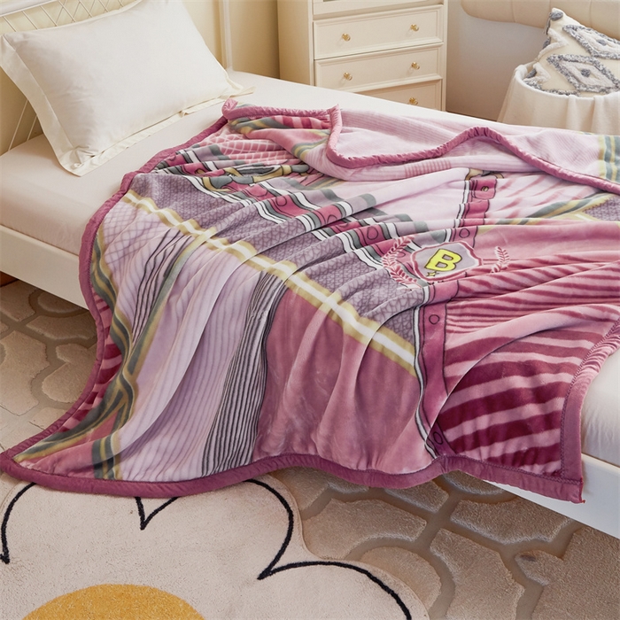 91家纺网 家纺一手货源 找家纺 凯轩毛毛毯毯子网销专供 2024新款双层学生云毛毯毯子 欢乐