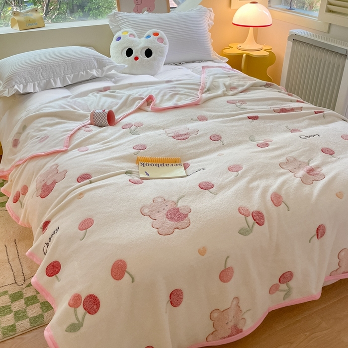 91家纺网 家纺一手货源 找家纺 慕尚家纺 2025新款高克重加厚雪花绒毛毯毯子 樱桃熊