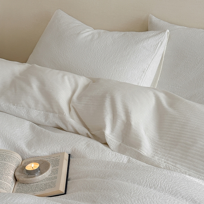 91家纺网 家纺一手货源 找家纺 梦享生活家居 2024新款全棉三层提花肌理纹系列四件套 提花繁花