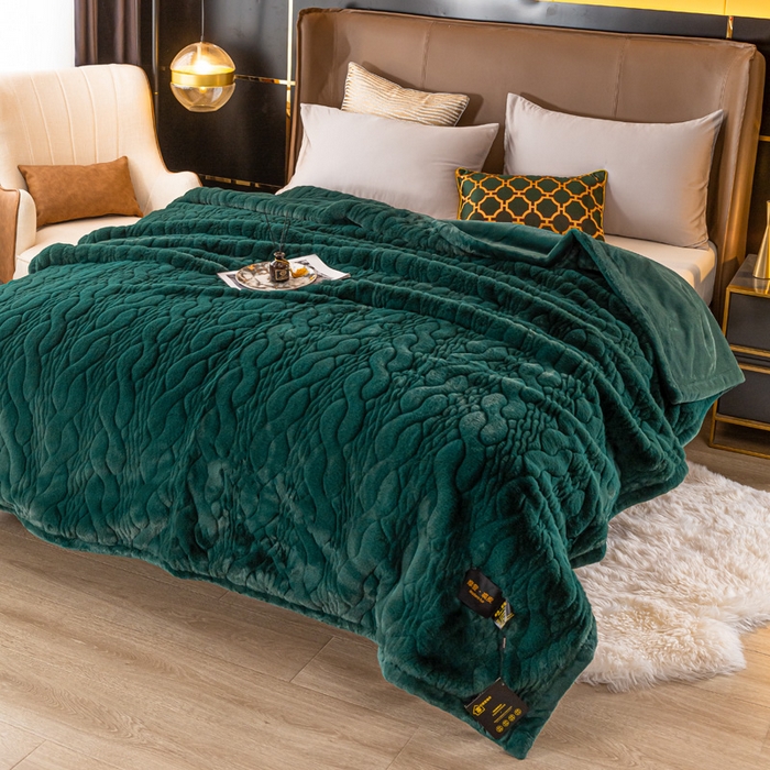 91家纺网 家纺一手货源 找家纺 凯轩毛毛毯毯子网销专供 2024新款精品仿裘皮毛毯毯子 墨绿