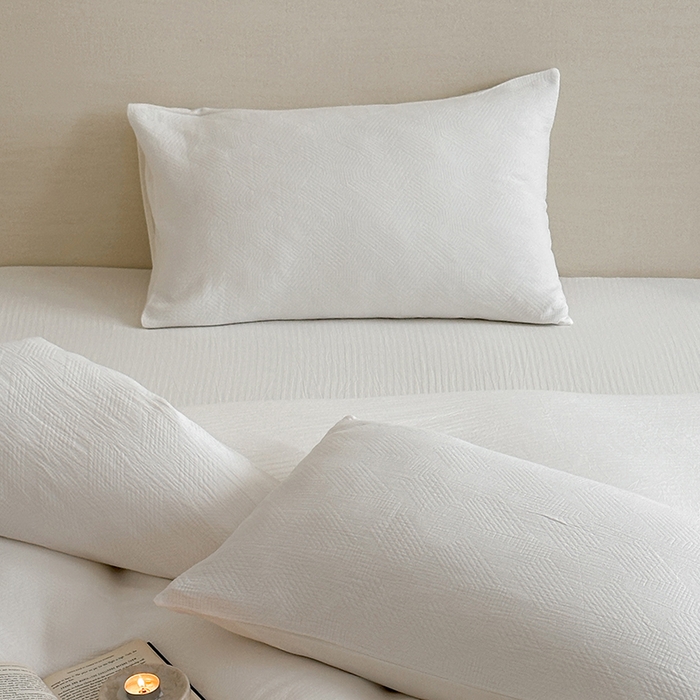 91家纺网 家纺一手货源 找家纺 梦享生活家居 2024新款全棉三层提花肌理纹系列四件套 提花积木