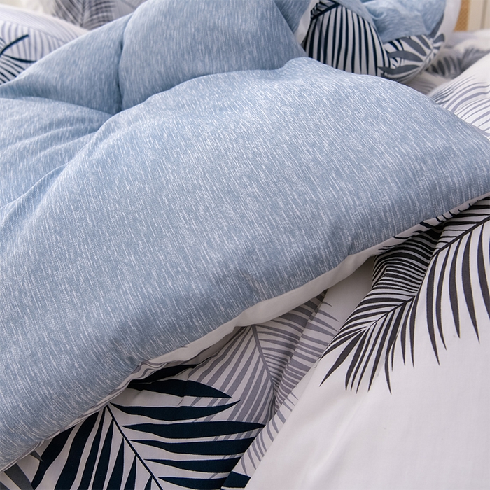 91家纺网 家纺一手货源 找家纺 圣楚家纺 2024新款绗缝保暖印花冬被 素叶