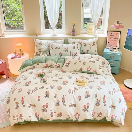 雅居纺家纺 2024新款高克重印花牛奶绒四件套 蘑菇小兔