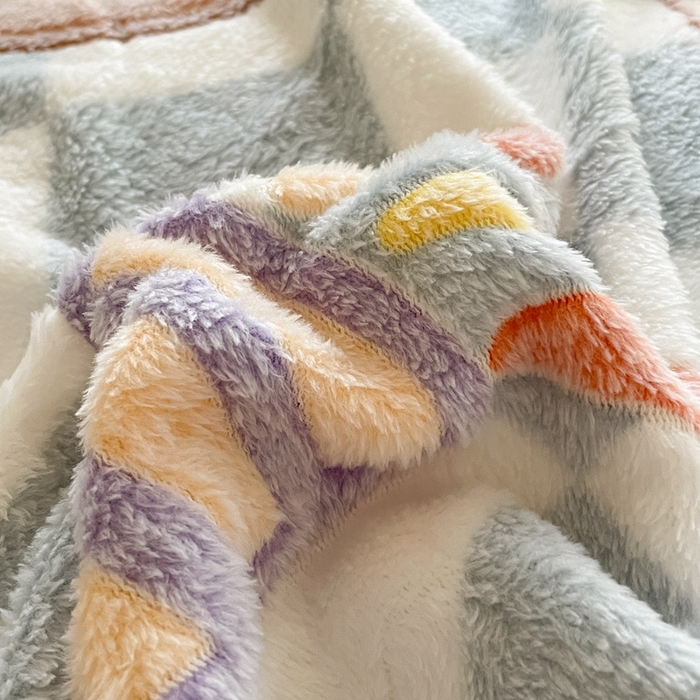 91家纺网 家纺一手货源 找家纺 慕尚家纺 2025新款高克重加厚雪花绒毛毯毯子 甜蜜小熊