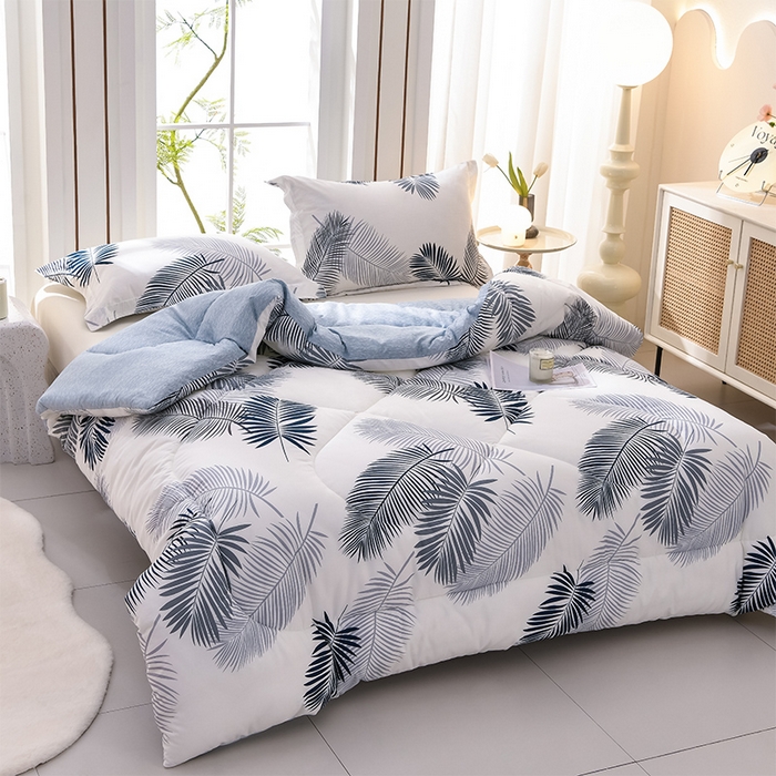 91家纺网 家纺一手货源 找家纺 圣楚家纺 2024新款绗缝保暖印花冬被 素叶