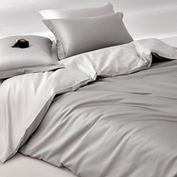 91家纺网 家纺一手货源 找家纺 轩和家居 2024新款简约纯色50s长绒棉贡缎四件套 雅士灰+迷雾灰