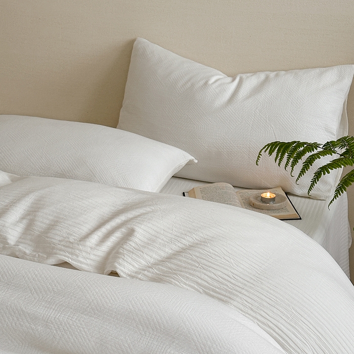 91家纺网 家纺一手货源 找家纺 梦享生活家居 2024新款全棉三层提花肌理纹系列四件套 提花积木