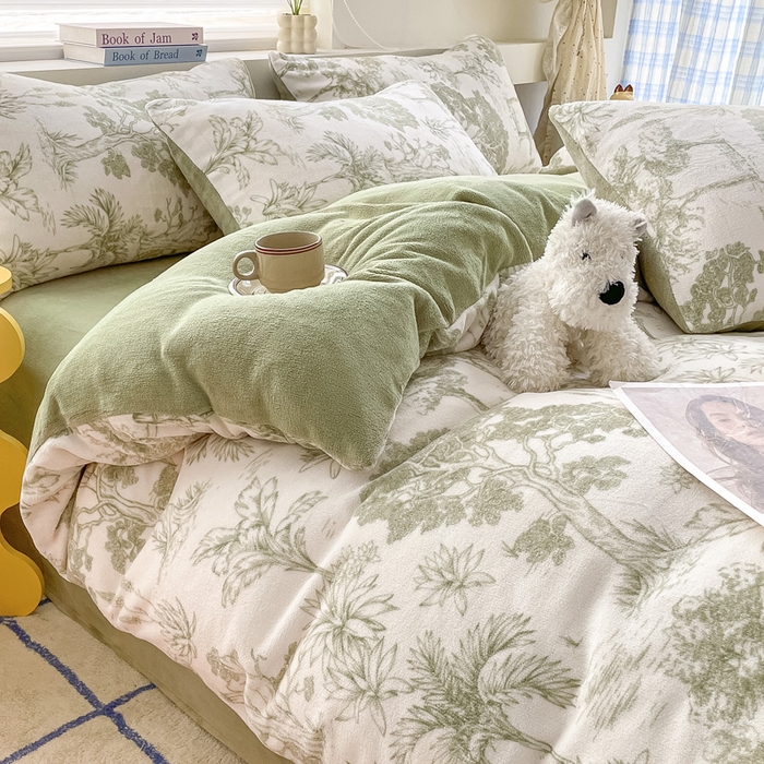 91家纺网 家纺一手货源 找家纺 雅居纺家纺 2024新款高克重印花牛奶绒四件套 幻境-绿