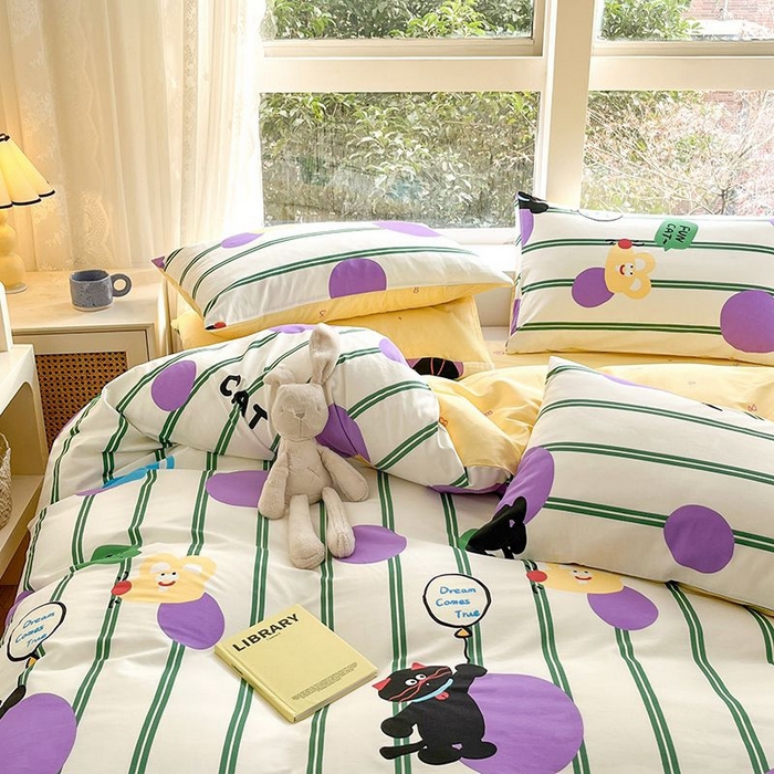 91家纺网 家纺一手货源 找家纺 麦伦家居 2024全棉斜纹13372小清新碎花卡通系列四件套 猫咪精灵