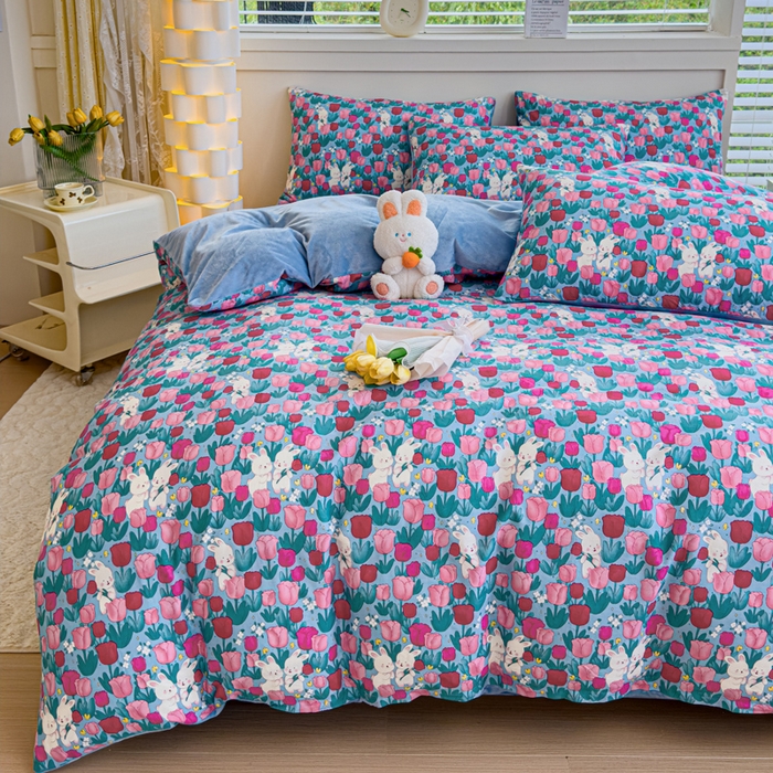 91家纺网 家纺一手货源 找家纺 清雅福 2024新款小清新ins棉加绒印花四件套系列-棉绒风格一 棉绒爱情兔