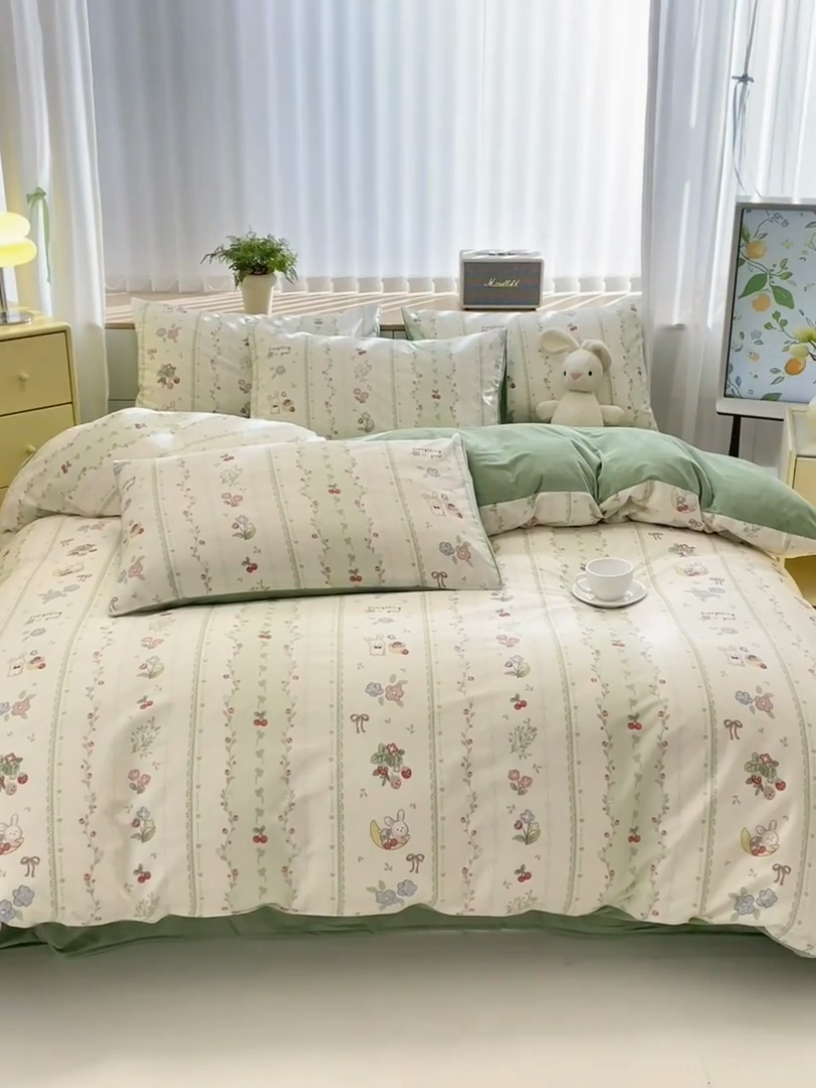 91家纺网 家纺一手货源 找家纺 清雅福 2024新款小清新ins棉加绒印花四件套系列-棉绒风格二 草莓兔