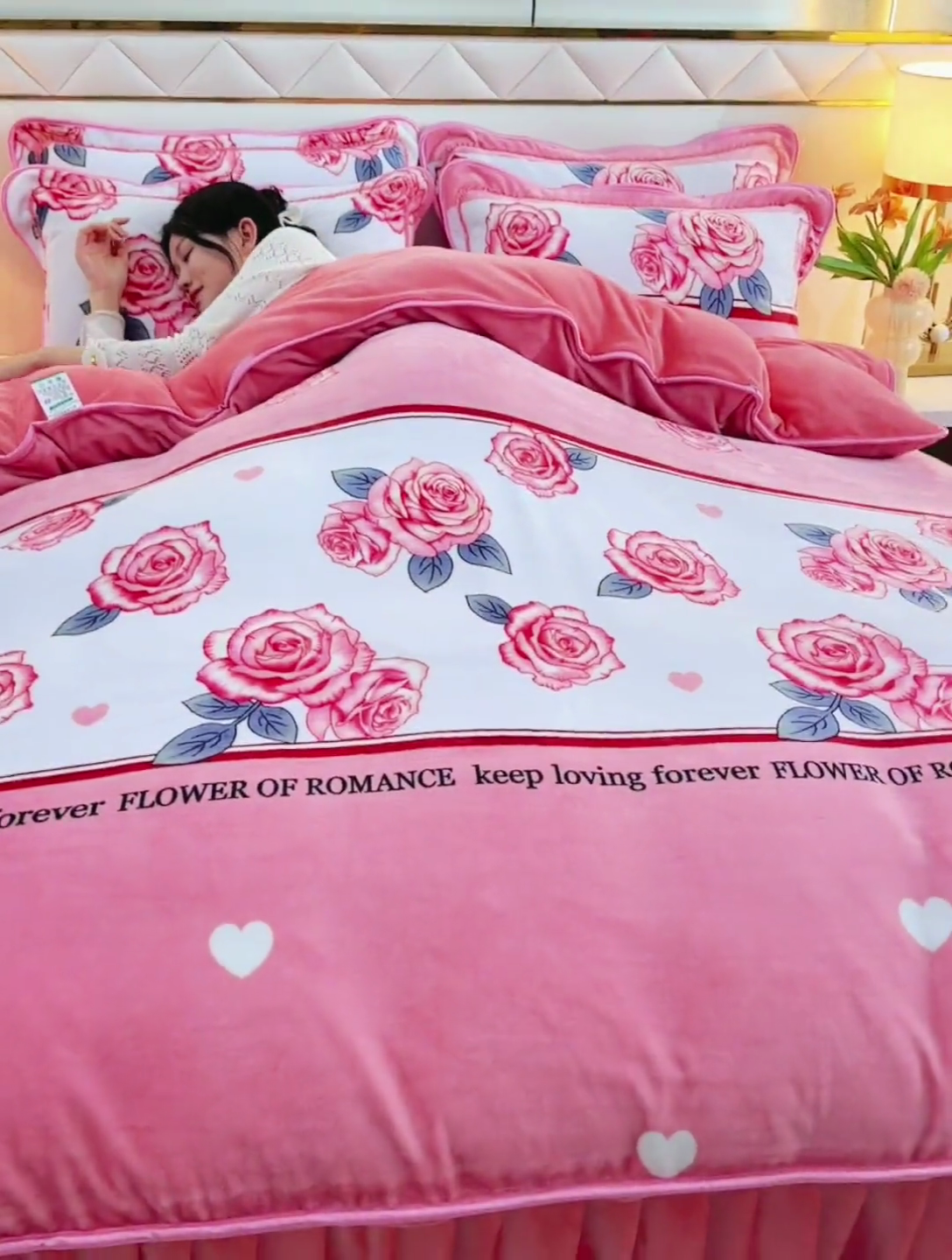 91家纺网 家纺一手货源 找家纺 金柚子 2024新款加厚牛奶绒四件套 爱意满满