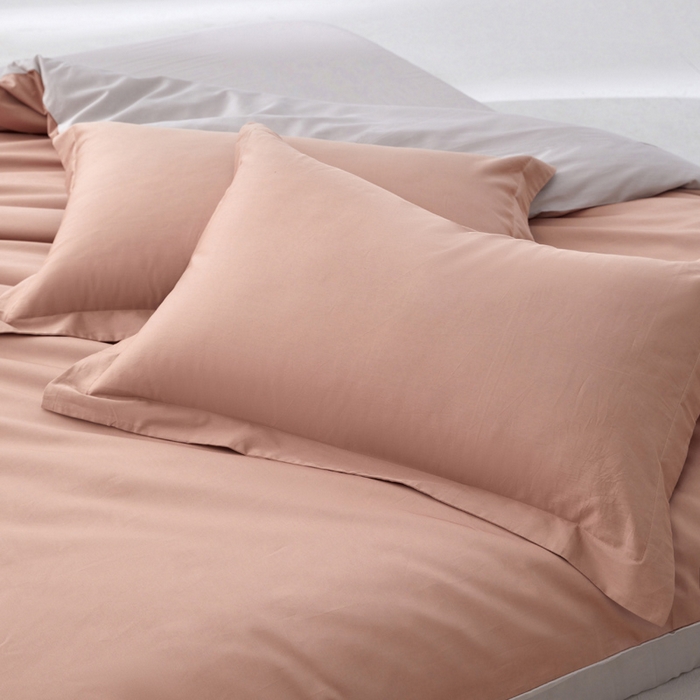 91家纺网 家纺一手货源 找家纺 轩和家居 2024新款简约纯色50s长绒棉贡缎四件套 罗卡芙+迷雾灰