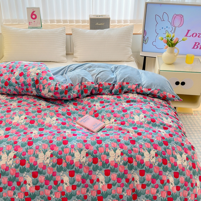 91家纺网 家纺一手货源 找家纺 清雅福 2024新款小清新ins棉加绒印花四件套系列-棉绒风格二 爱情兔