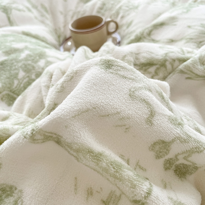 91家纺网 家纺一手货源 找家纺 雅居纺家纺 2024新款高克重印花牛奶绒单枕套 幻境-绿