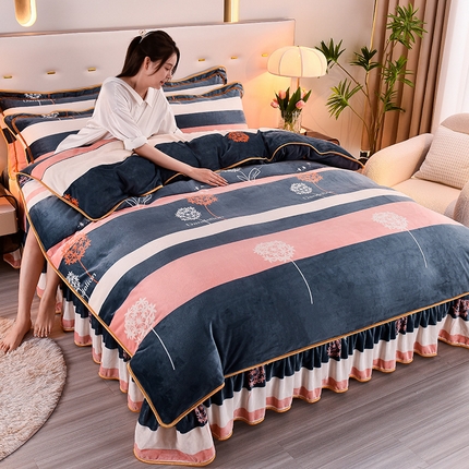 91家纺网 家纺一手货源 找家纺 （总）佳一 2025新款高克重8-9斤印花牛奶绒四件套