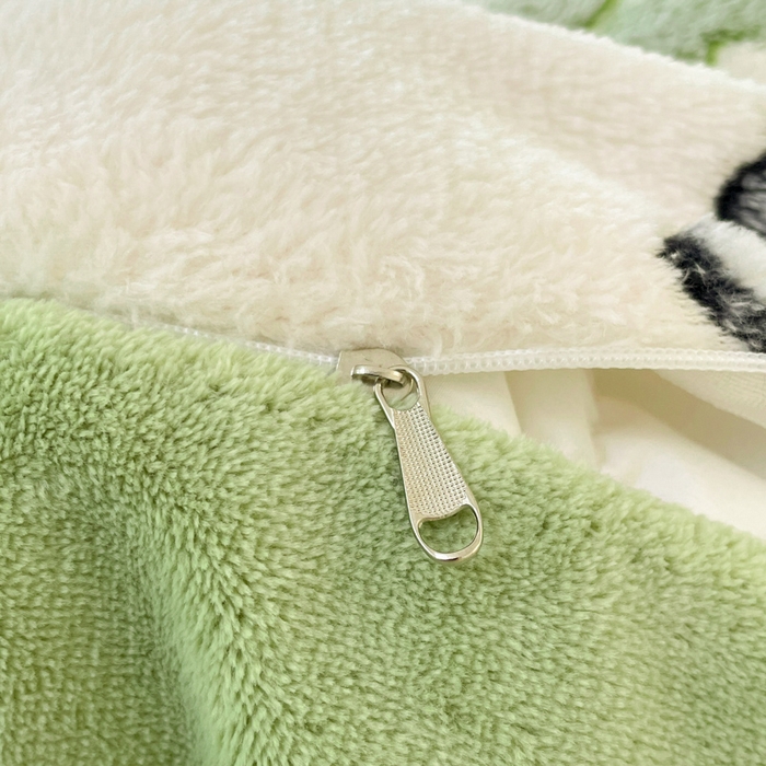 91家纺网 家纺一手货源 找家纺 沐慕 2024新款卡通印花雪花绒四件套加厚牛奶绒四件套 字母萌宠