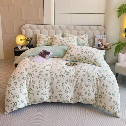 91家纺网 家纺一手货源 找家纺 （总）佰亿莱 2024新款雕花牛奶绒四件套