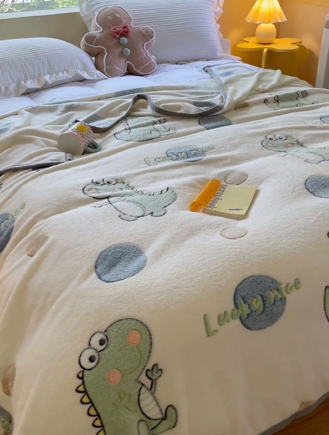 91家纺网 家纺一手货源 找家纺 慕尚家纺 2025新款高克重加厚雪花绒毛毯毯子 恐龙之恋