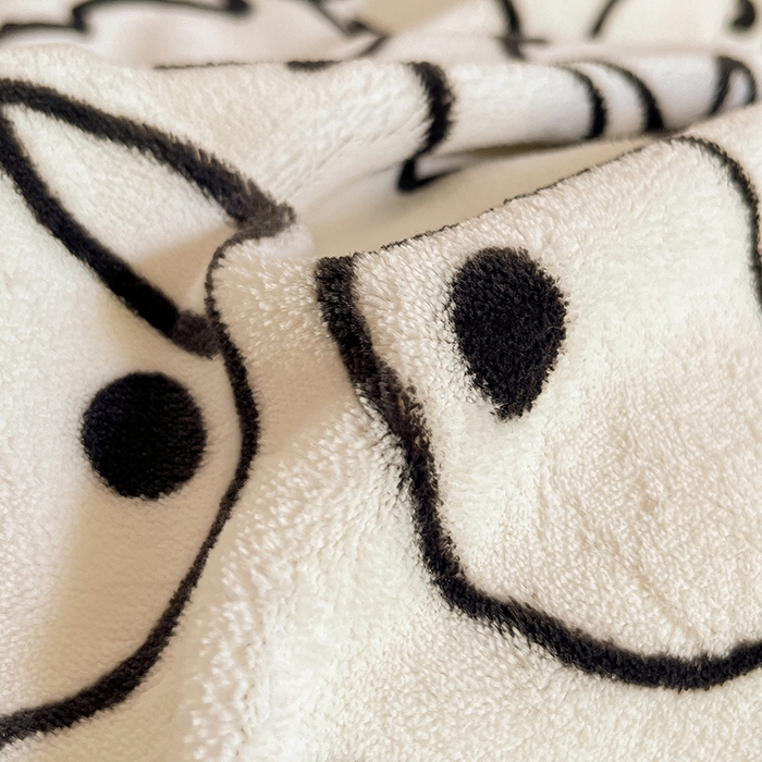 91家纺网 家纺一手货源 找家纺 雅居纺家纺 2024新款高克重印花牛奶绒单枕套 小煤球