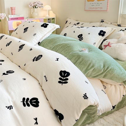 名兮 2024新款卡通时尚风高克重牛奶绒四件套 花溪