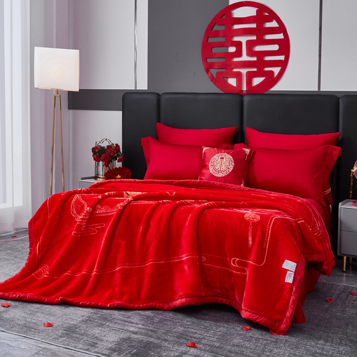 91家纺网 家纺一手货源 找家纺 凯轩毛毛毯毯子网销专供 2024新款新中式大版印花双层云毛毯毯子 云纹喜字