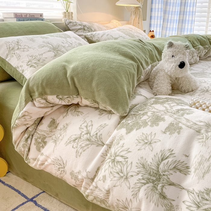 91家纺网 家纺一手货源 找家纺 雅居纺家纺 2024新款高克重印花牛奶绒四件套 幻境-绿