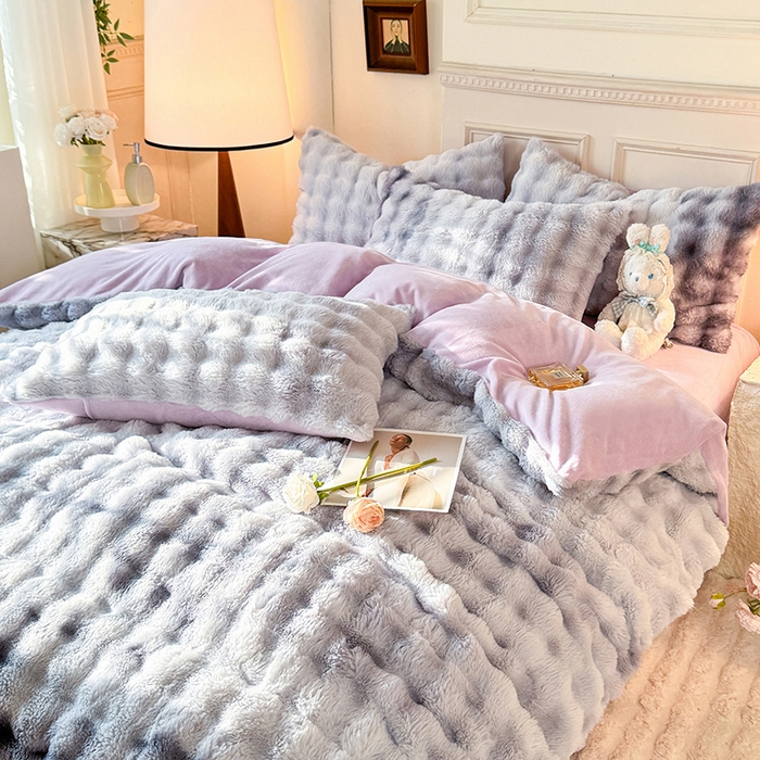 91家纺网 家纺一手货源 找家纺 欧冠家纺 2024秋冬新款纯色泡泡绒和七彩泡泡床裙款四件套 七彩-梦幻紫