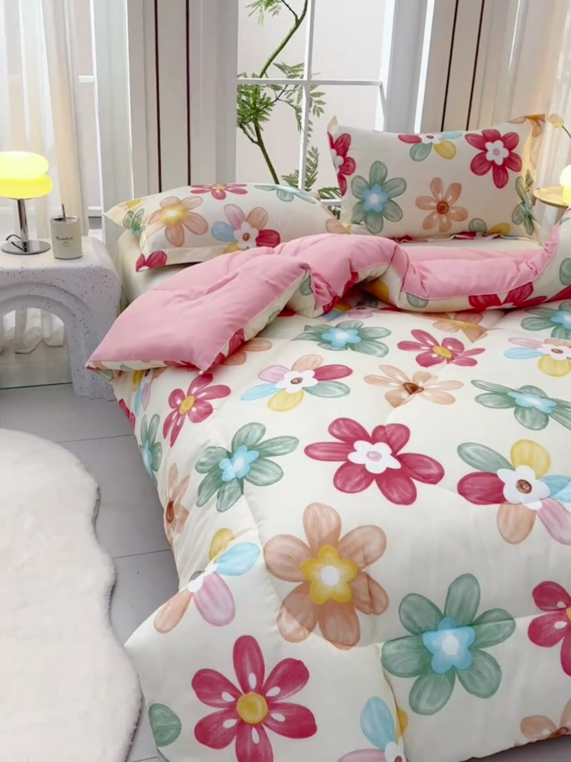 91家纺网 家纺一手货源 找家纺 圣楚家纺 2024新款绗缝保暖印花冬被 花海