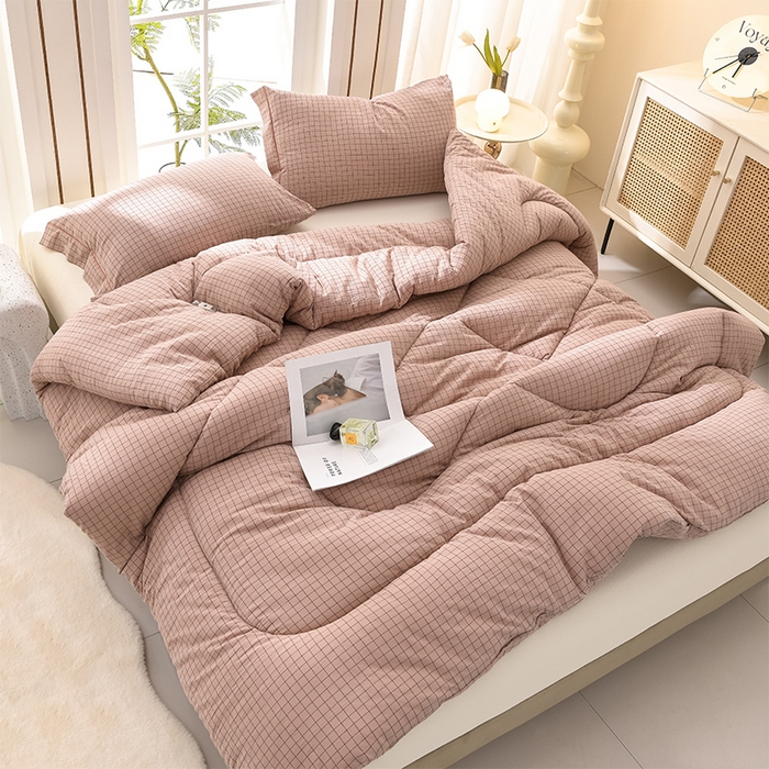 91家纺网 家纺一手货源 找家纺 圣楚家纺 2024新款绗缝保暖印花冬被 潮格