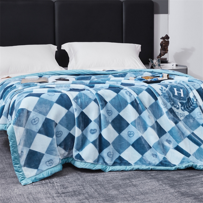 91家纺网 家纺一手货源 找家纺 凯轩毛毛毯毯子网销专供 2024新款A类双层云毛毯毯子 方格