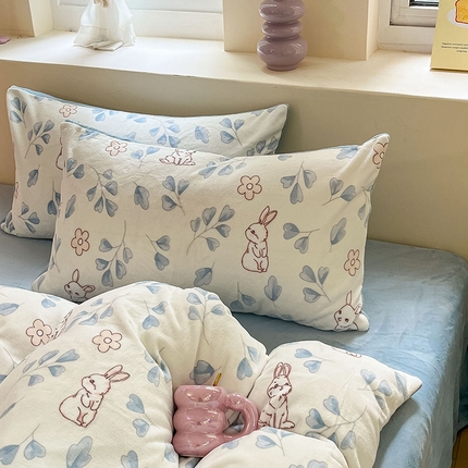 91家纺网 家纺一手货源 找家纺 （总）雅居纺家纺 2024新款高克重印花牛奶绒单枕套