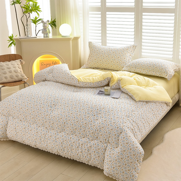 91家纺网 家纺一手货源 找家纺 圣楚家纺 2024新款加厚保暖云朵棉毛球冬被 春色恋曲