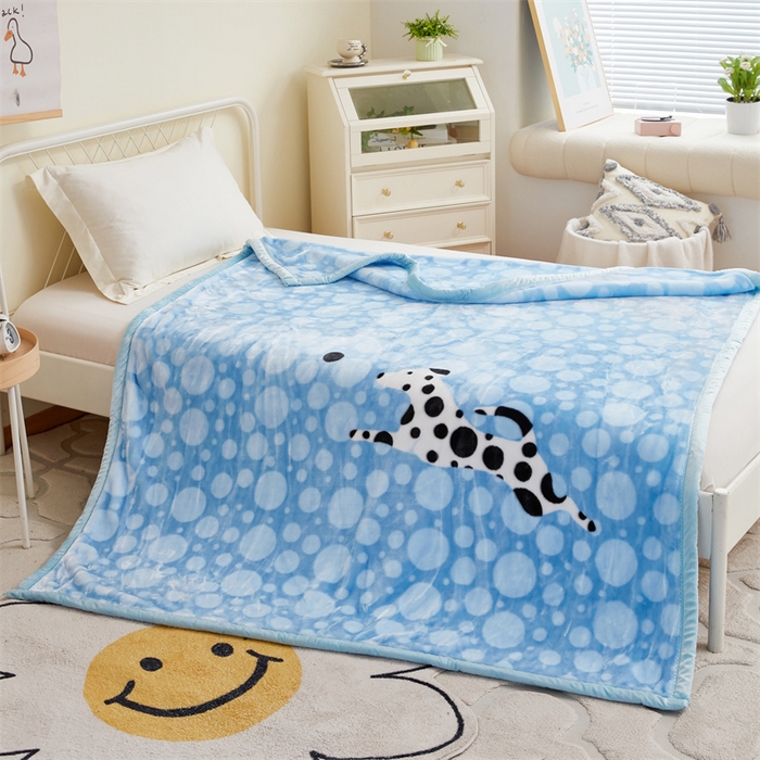 91家纺网 家纺一手货源 找家纺 凯轩毛毛毯毯子网销专供 2024新款双层学生云毛毯毯子 斑点狗-蓝