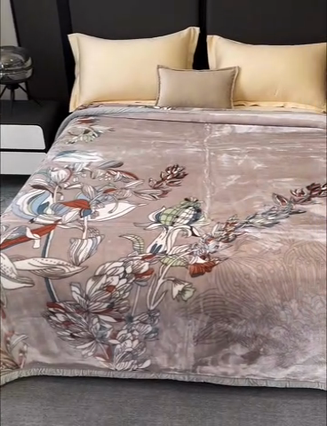 91家纺网 家纺一手货源 找家纺 凯轩毛毛毯毯子网销专供 2024新款新中式大版印花双层云毛毯毯子 梦影