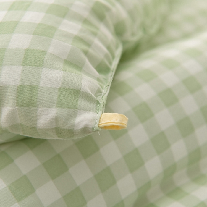 91家纺网 家纺一手货源 找家纺 圣楚家纺 2024新款绗缝保暖印花冬被 绿小格