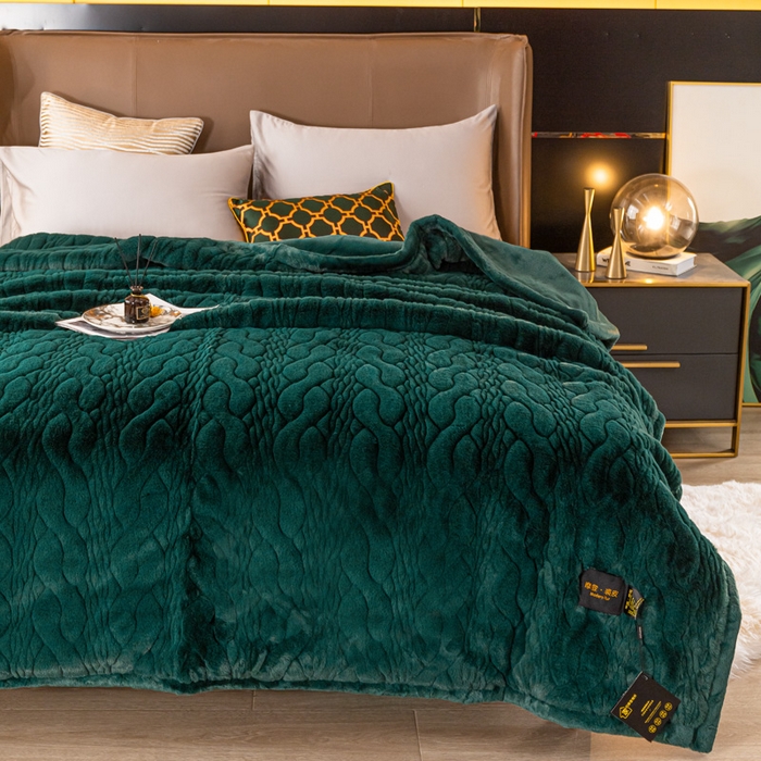 91家纺网 家纺一手货源 找家纺 凯轩毛毛毯毯子网销专供 2024新款精品仿裘皮毛毯毯子 墨绿