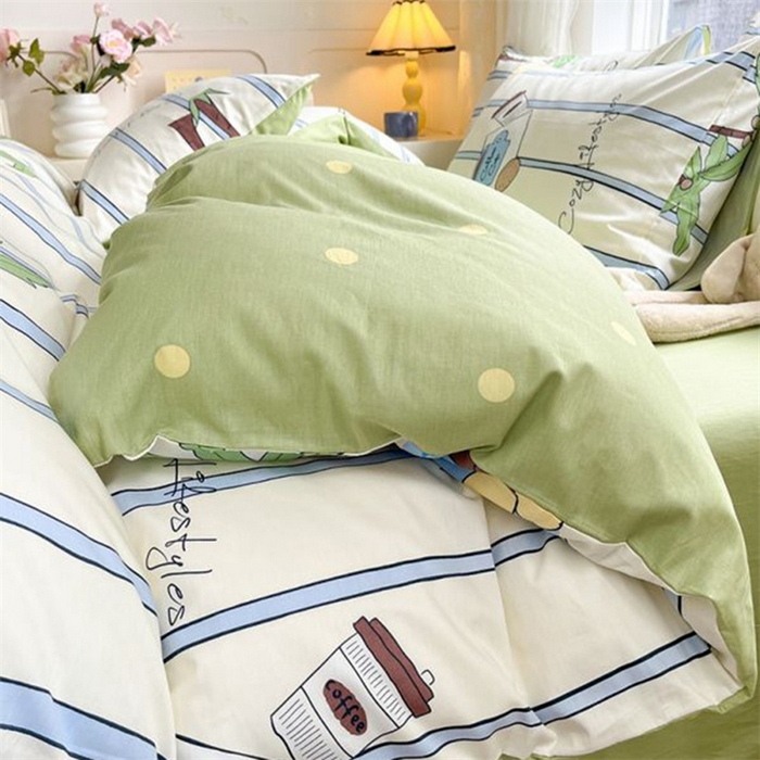 91家纺网 家纺一手货源 找家纺 麦伦家居 2024全棉斜纹13372小清新碎花卡通系列四件套 度假时光