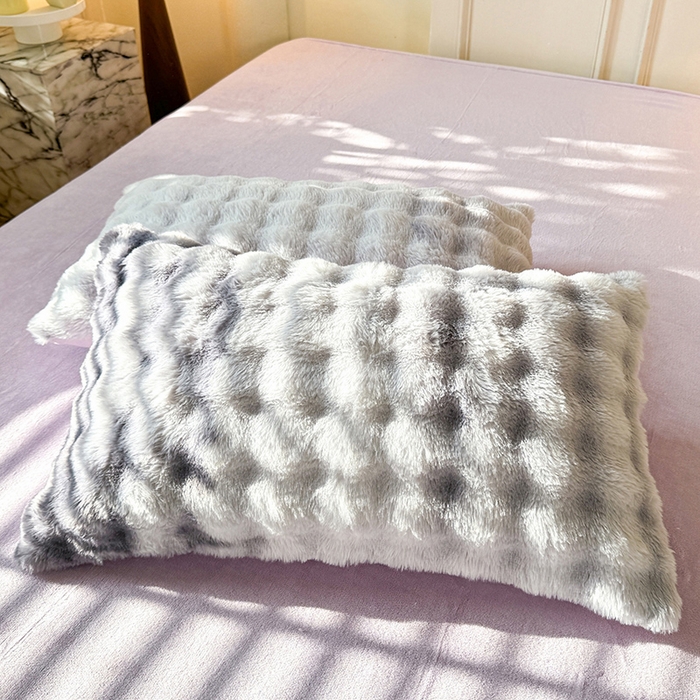 91家纺网 家纺一手货源 找家纺 欧冠家纺 2024秋冬新款纯色泡泡绒和七彩泡泡床裙款四件套 七彩-梦幻紫