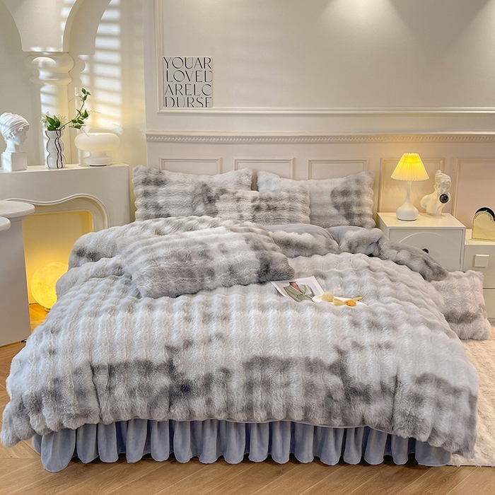 91家纺网 家纺一手货源 找家纺 欧冠家纺 2024秋冬新款纯色泡泡绒和七彩泡泡床裙款四件套 七彩-高级灰