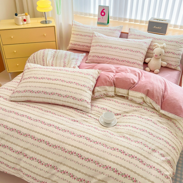 91家纺网 家纺一手货源 找家纺 清雅福 2024新款小清新ins棉加绒印花四件套系列-棉绒风格二 玫瑰物语