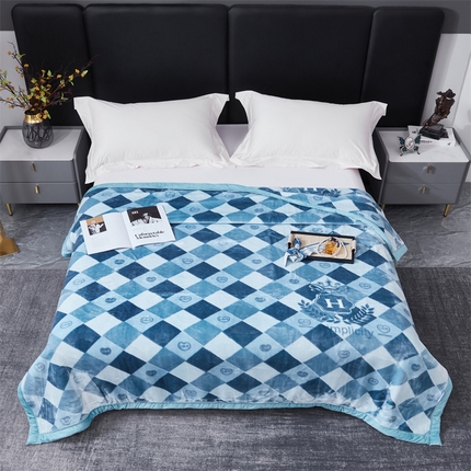 凯轩毛毛毯毯子网销专供 2024新款A类双层云毛毯毯子 方格