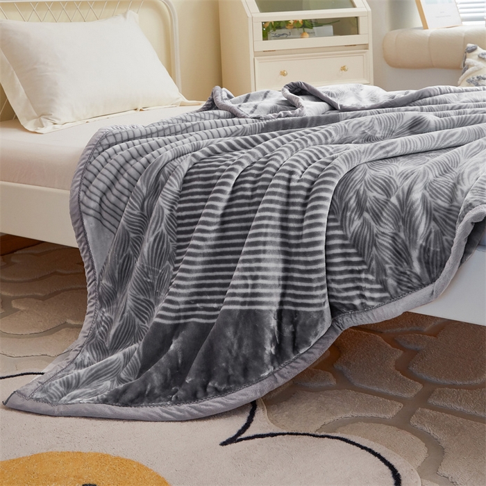 91家纺网 家纺一手货源 找家纺 凯轩毛毛毯毯子网销专供 2024新款双层学生云毛毯毯子 毛线缘