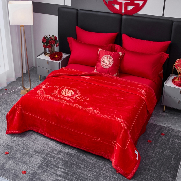 91家纺网 家纺一手货源 找家纺 凯轩毛毛毯毯子网销专供 2024新款新中式大版印花双层云毛毯毯子 云纹喜字