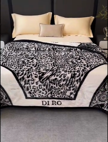 91家纺网 家纺一手货源 找家纺 凯轩毛毛毯毯子网销专供 2024新款新中式大版印花双层云毛毯毯子 野兽派