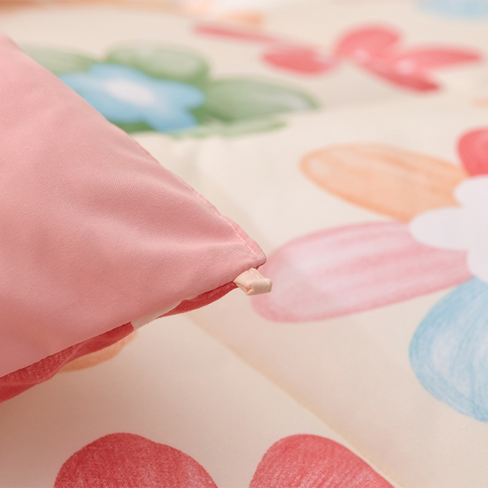 91家纺网 家纺一手货源 找家纺 圣楚家纺 2024新款绗缝保暖印花冬被 花海