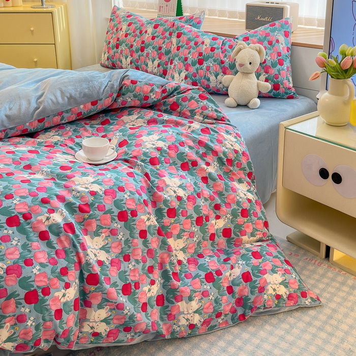 91家纺网 家纺一手货源 找家纺 清雅福 2024新款小清新ins棉加绒印花四件套系列-棉绒风格二 爱情兔