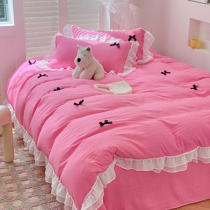 91家纺网 家纺一手货源 找家纺 （总）慕希家纺 2024新款韩版水洗棉四件套双层雪纺花边公主风四件套-云朵棉黑蝴蝶